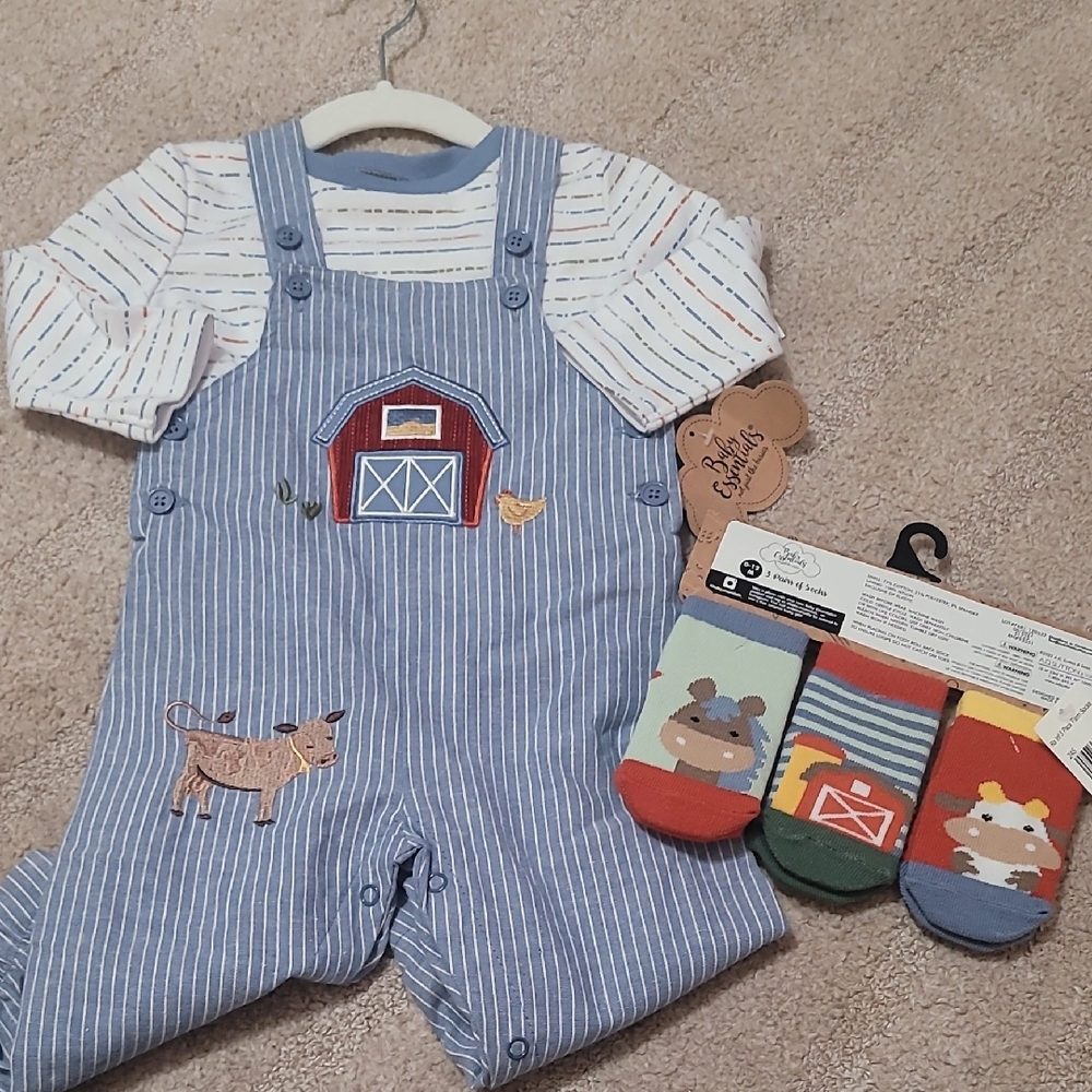 New with Tags! Baby Essentials Blue and White Farm-Themed Matching Set